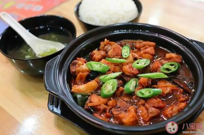 快餐顶流黄焖鸡为啥没人吃了 黄焖鸡不受欢迎了吗