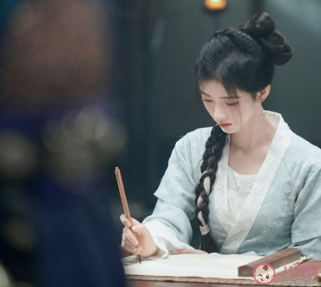 《花间令》杨采薇为什么毁容 杨采薇最后死了吗