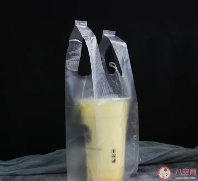 年轻人为啥喜欢收集破烂 奶茶袋怎么突然变成时尚单品了