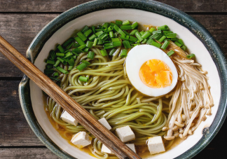 荞麦面到底健康不健康 荞麦面属于谷物食品吗