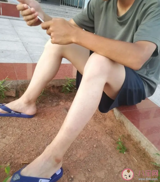 为啥许多男生的腿比女生还细 男生不容易长胖吗