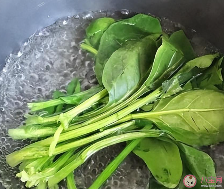 为避免营养流失蔬菜焯水时以下哪种做法是正确的 蚂蚁庄园3月27日答案