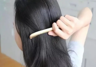 经常梳头和不怎么梳头哪种更健康 梳头和健康有什么关系