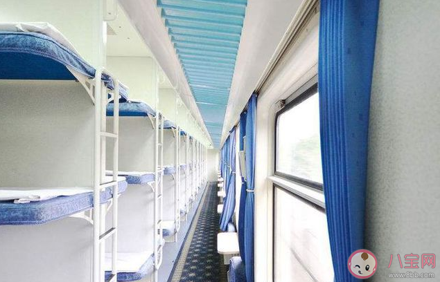 火车卧铺上中下怎么选择 坐火车有哪些注意事项